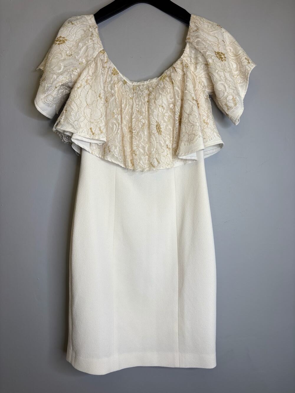 Slate & Willow Gold Sequin Embellished Tiered Ruffle Cocktail Dress Size 0